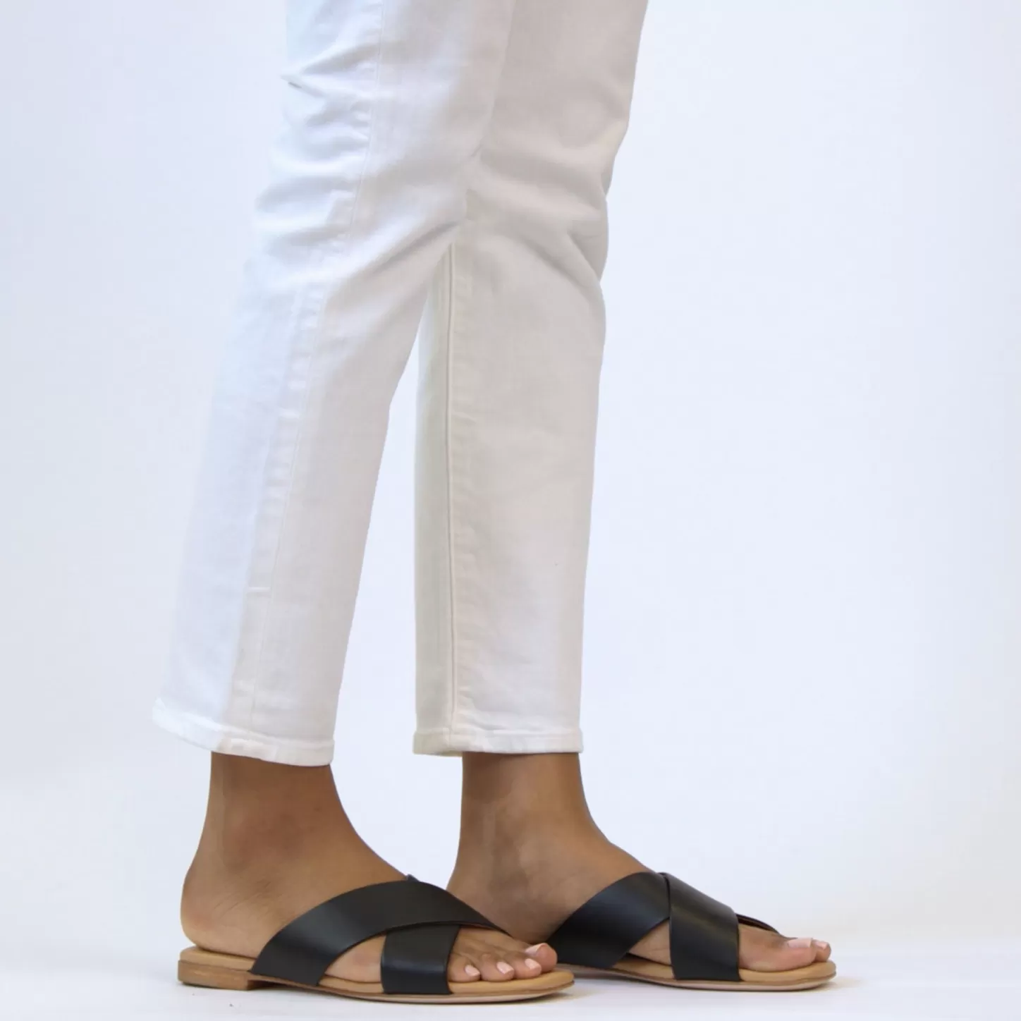 Flats & Slip Ons-Nisolo Catalina Slide Sandal Black