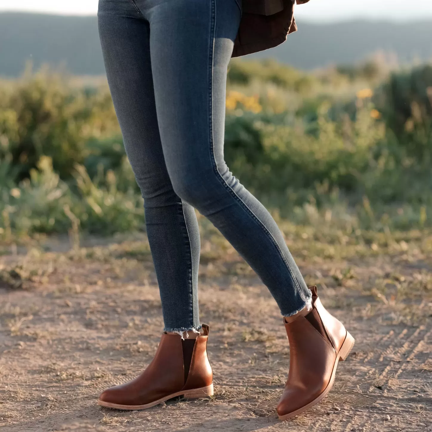 Boots-Nisolo Classic Chelsea Boot Brandy