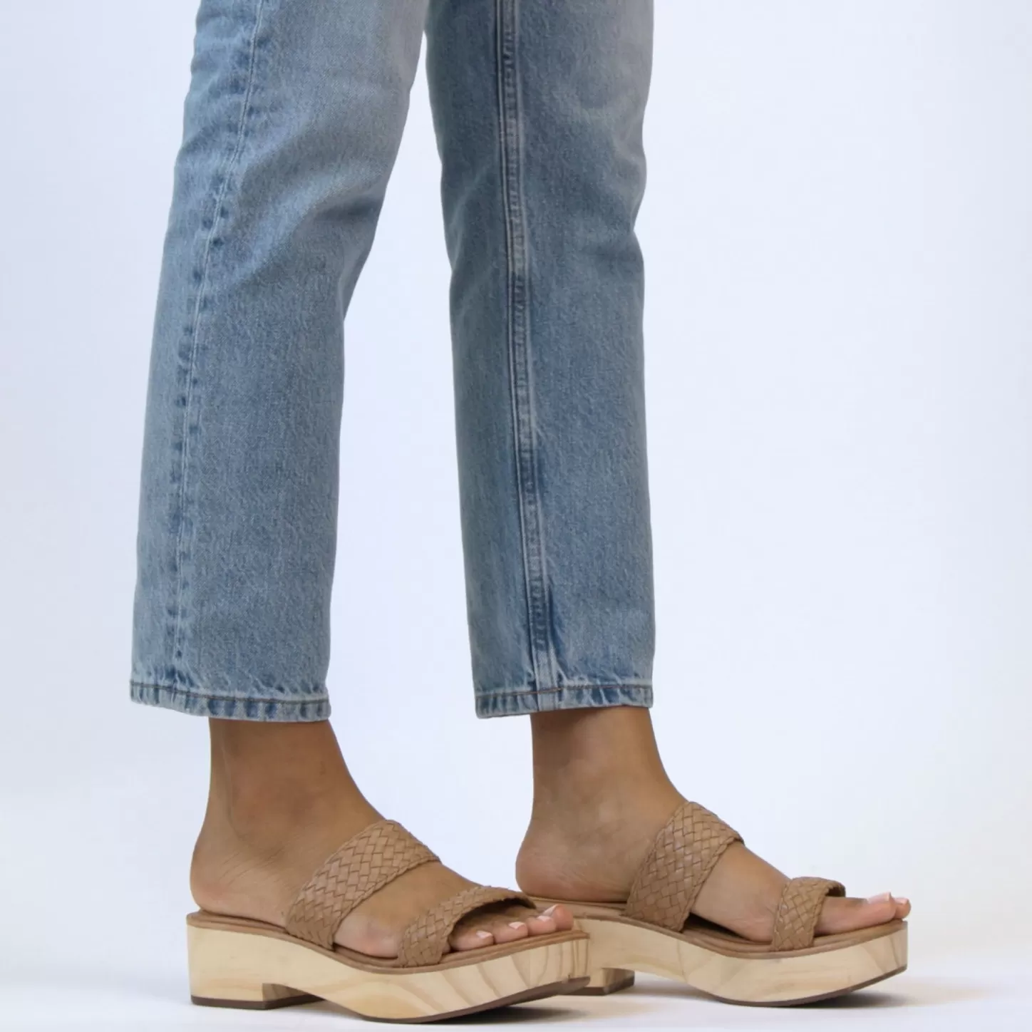 Heels-Nisolo Ellie All-Day Clog Woven Almond