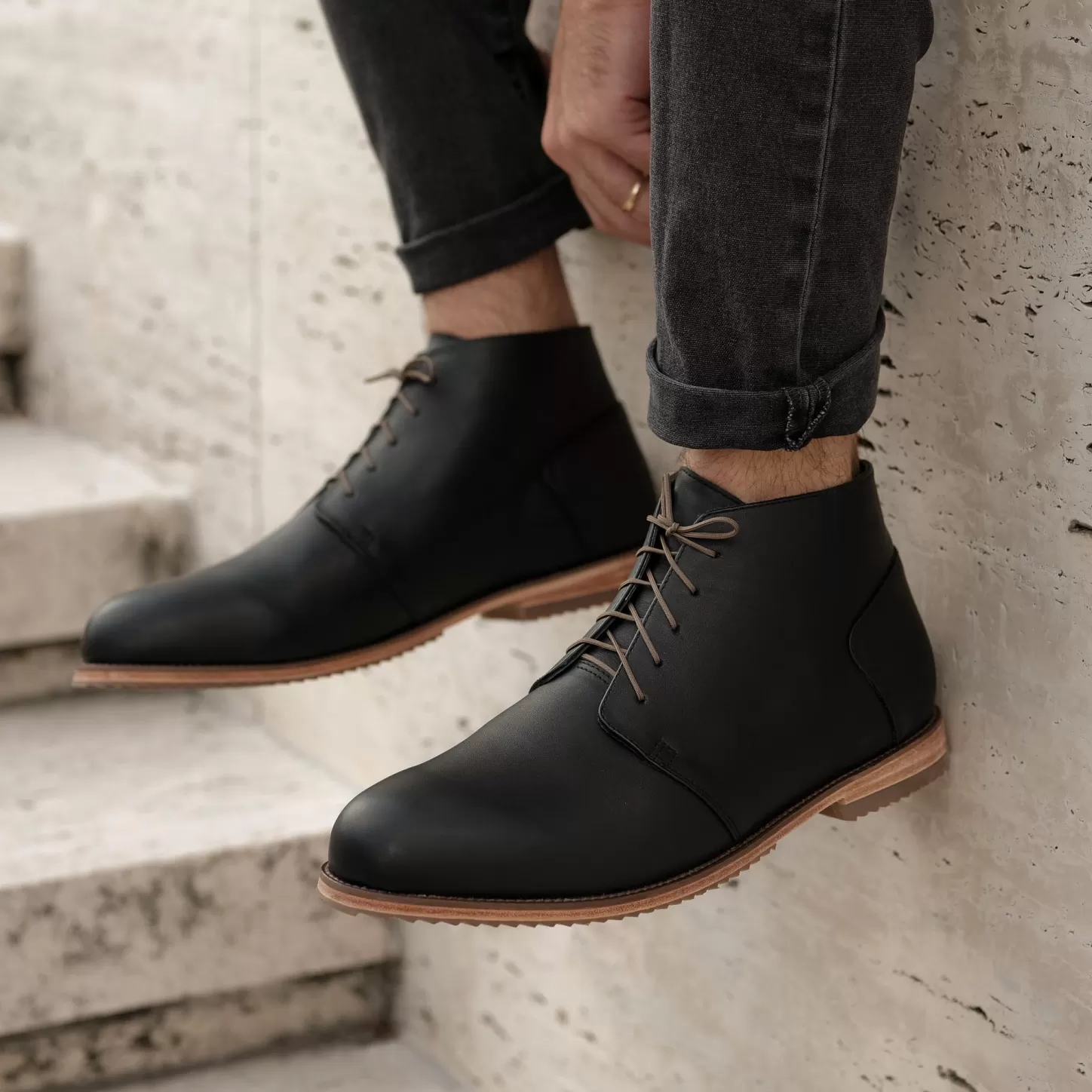 Boots-Nisolo Everyday Chukka Boot Black