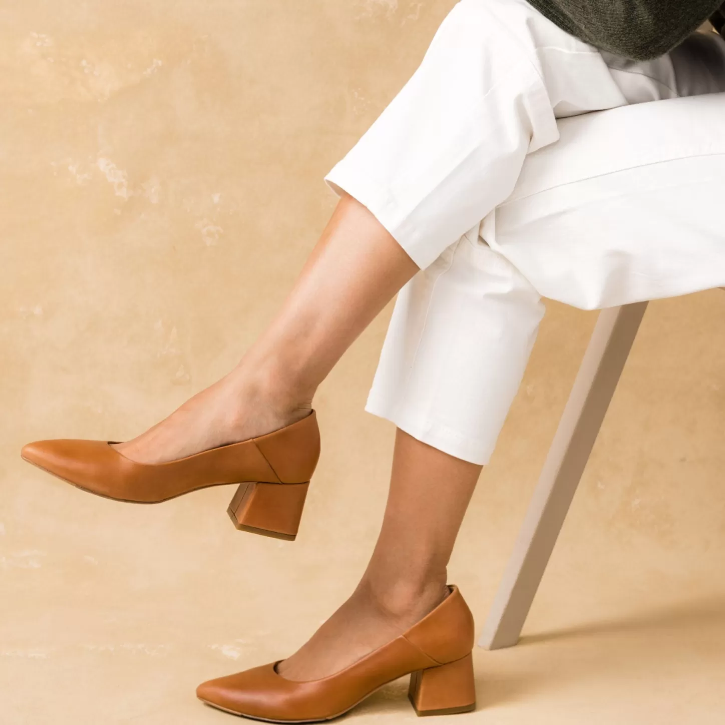 Heels-Nisolo Fiorela Go-To Mid Heel Caramel