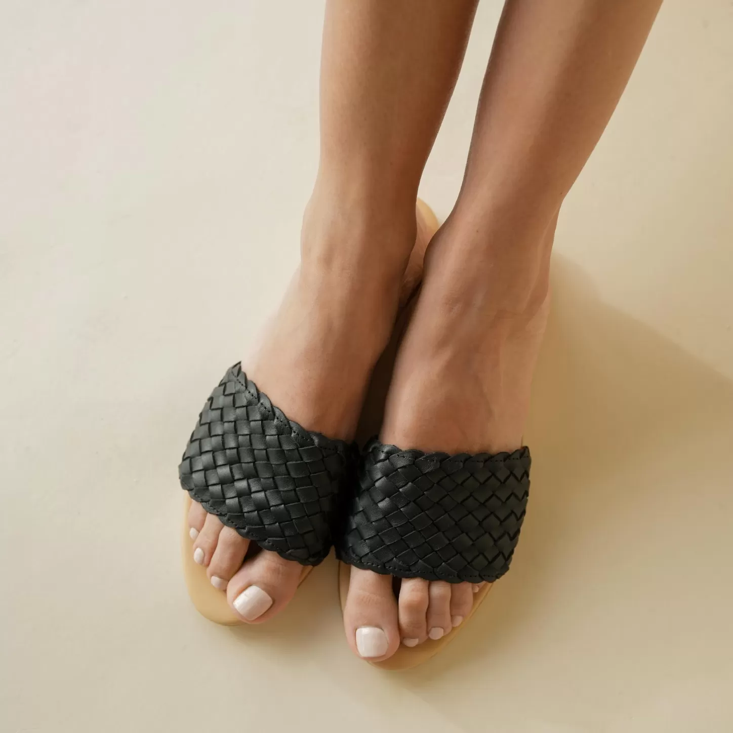 Flats & Slip Ons-Nisolo Isla Woven Slide Woven Black